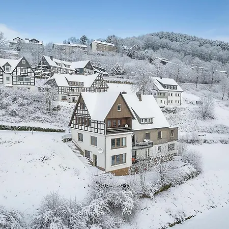 Kurhaus Am Nordenau - 10 Pers Hébergement de vacances