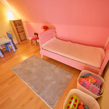 Kurhaus Am Nordenau - 10 Pers Feriehus Schmallenberg