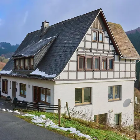 Kurhaus Am Nordenau - 10 Pers Feriehus